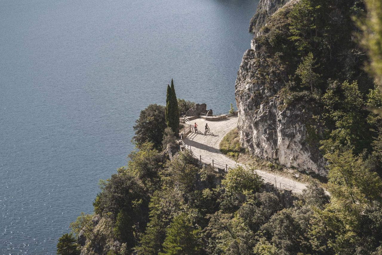 BIKE HOTEL (AL LAGO DI GARDA): TO BE OR NOT TO BE?